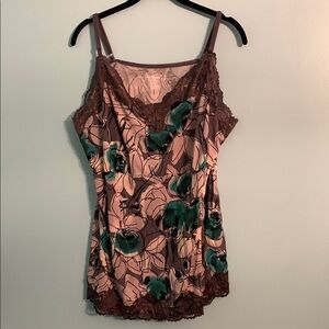 Lane Bryant 26/28 Floral Lace Trim Camisole